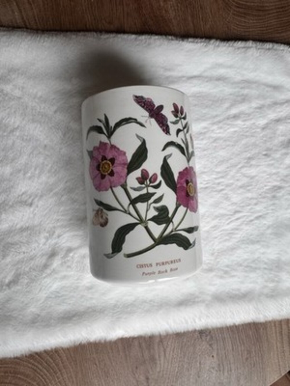 The Botanic Garden Purple Rock Rose Ceramic Vase Container Made In England - Picture 2 of 8